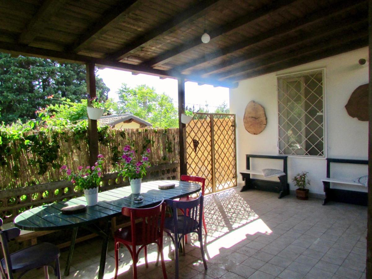 Agriturismo "Borgo Madonna Degli Angeli" - Charming Cottages In The Gardens ! Tocco da Casauria Екстериор снимка