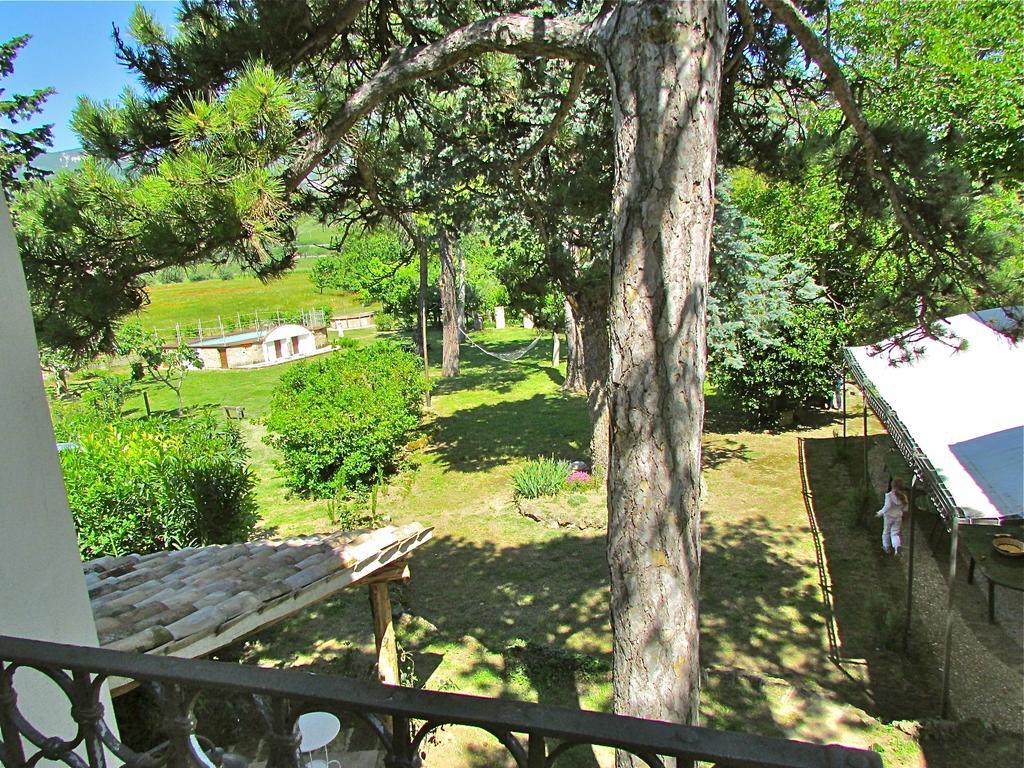 Agriturismo "Borgo Madonna Degli Angeli" - Charming Cottages In The Gardens ! Tocco da Casauria Екстериор снимка